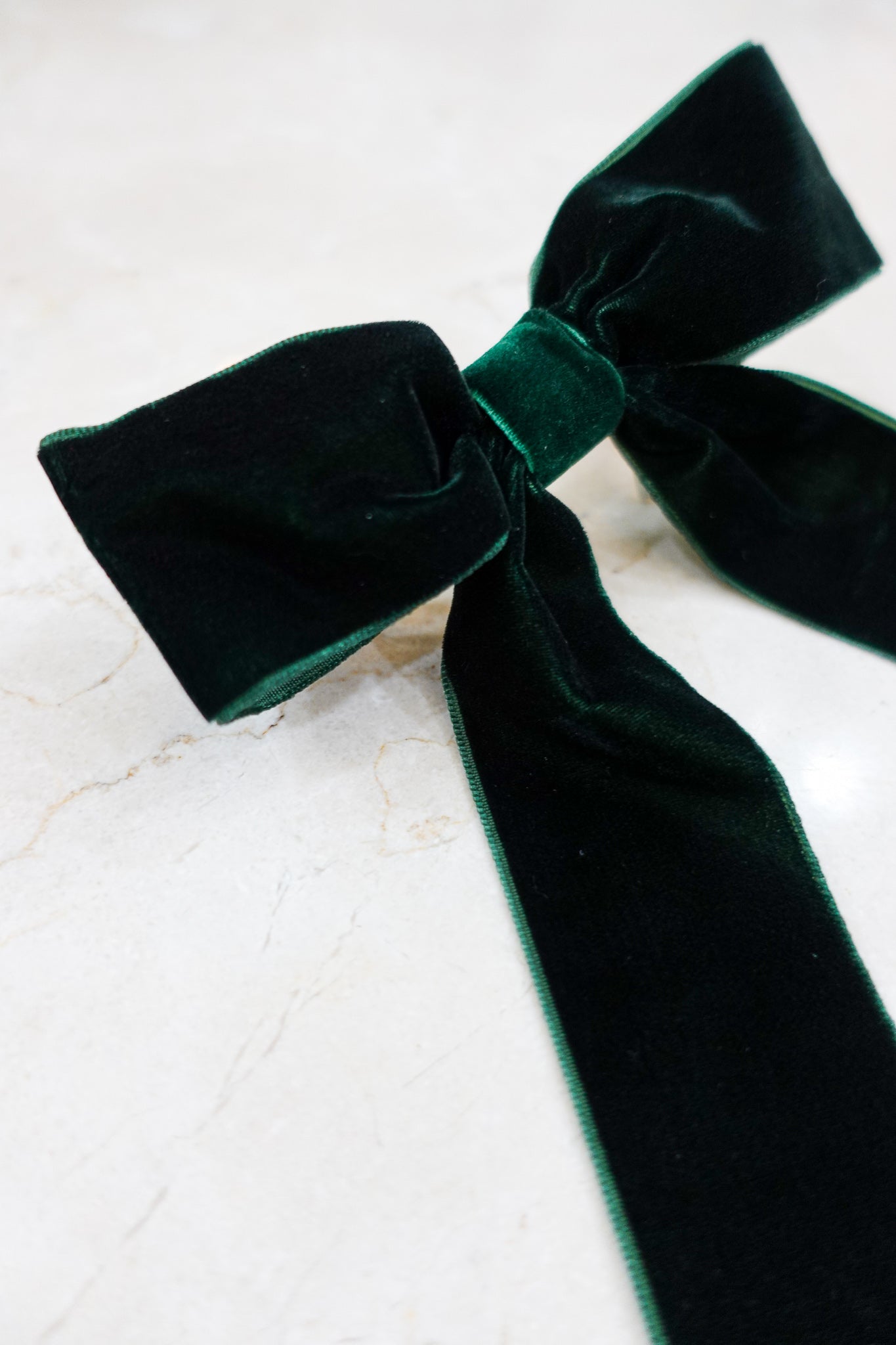 Green Velvet Medium Hair Bow