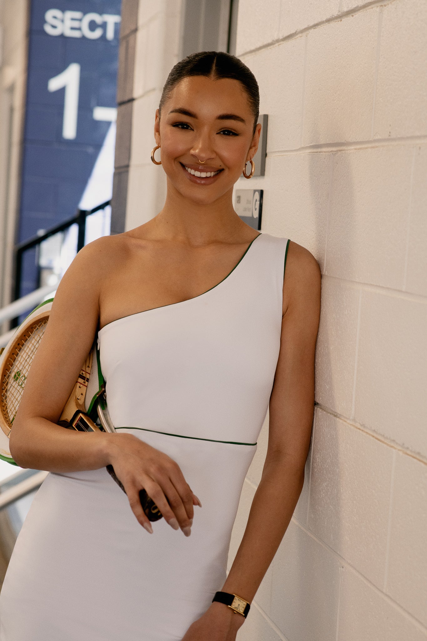 Cheyney One Shoulder Tennis Active Dress in White L Cheyney One Shoulder Tennis Active Dress in White L