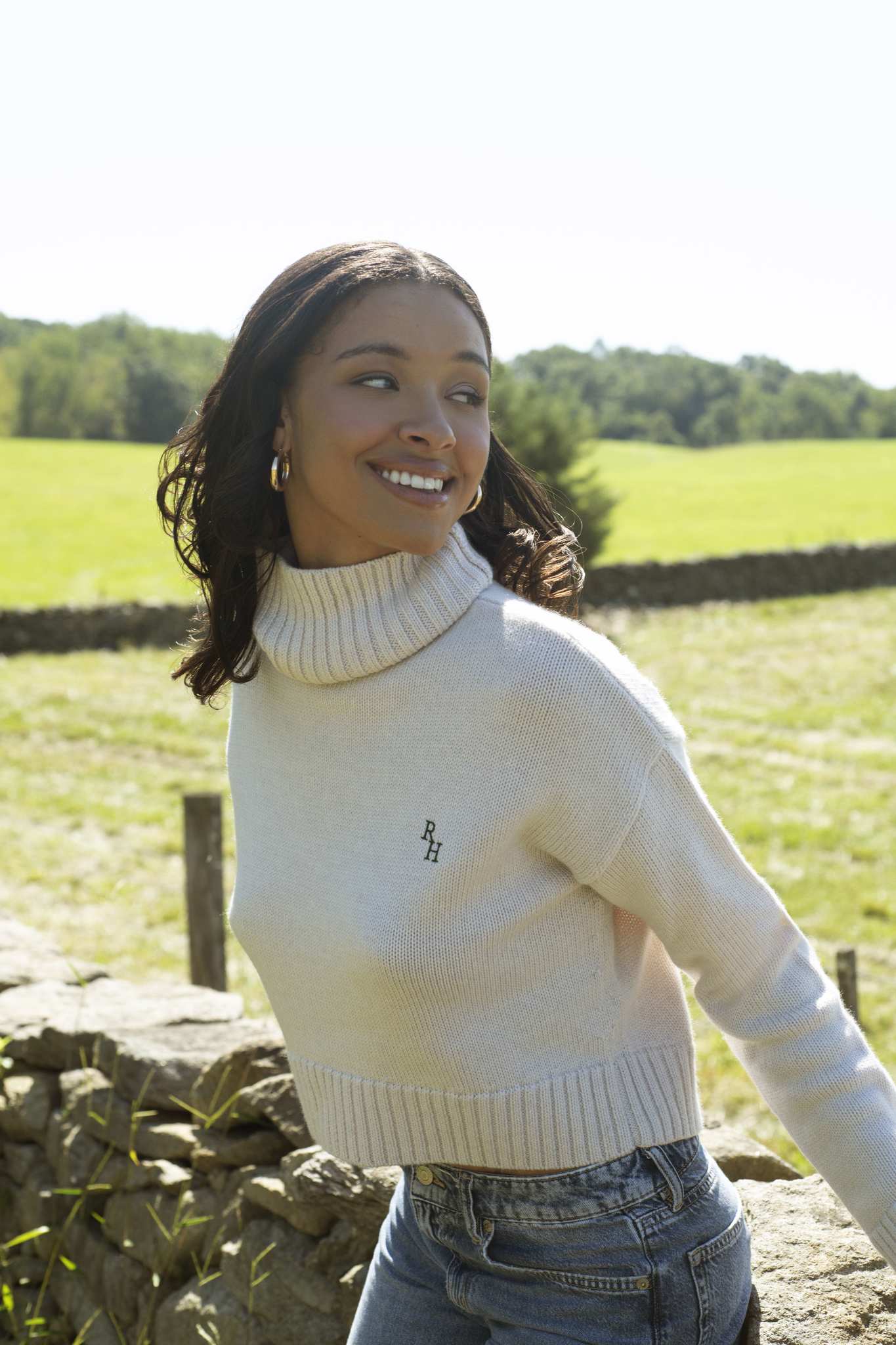 Athos Cropped Turtleneck Sweater in Oatmeal