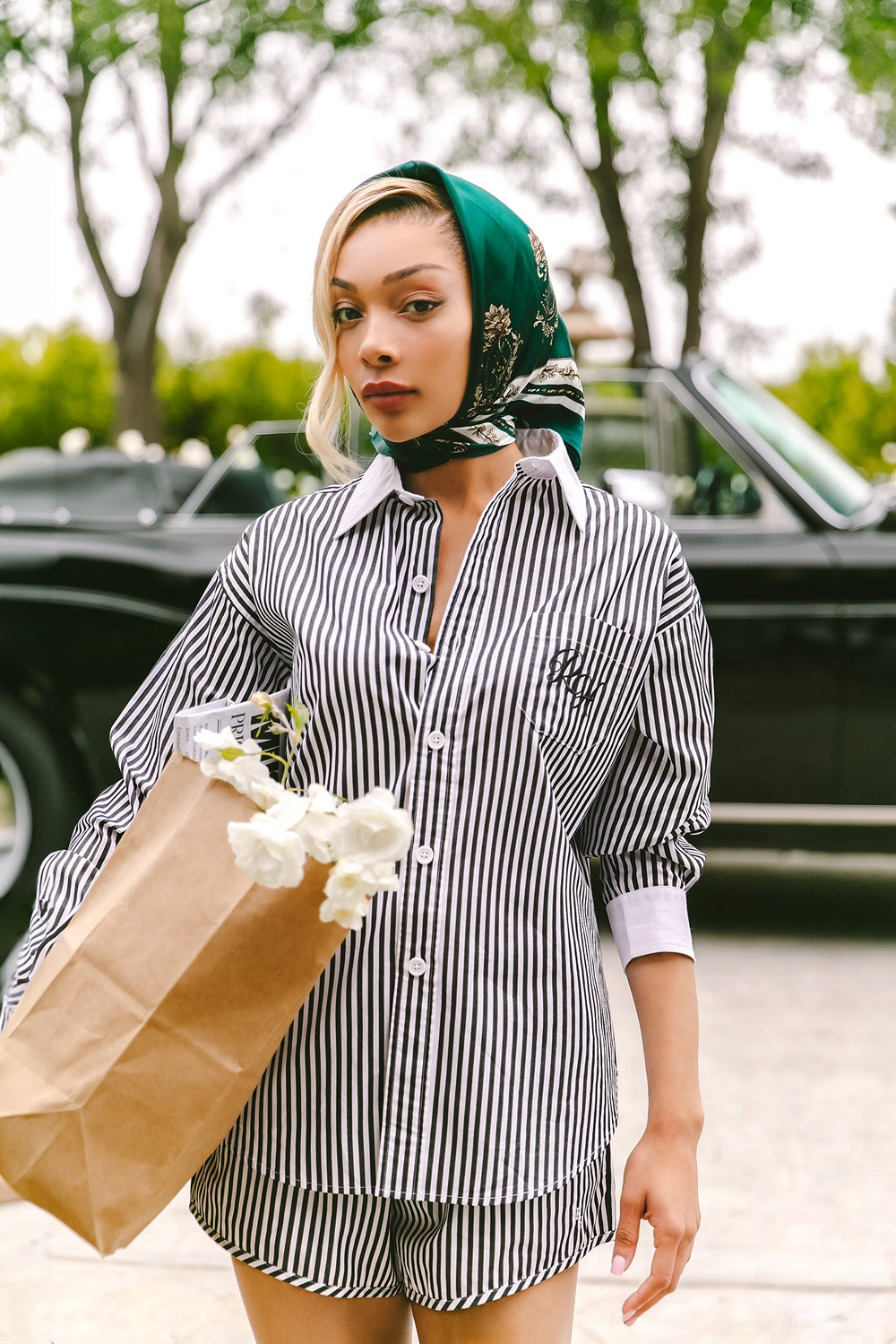 Martha Shirt in Black with Contrast Collar